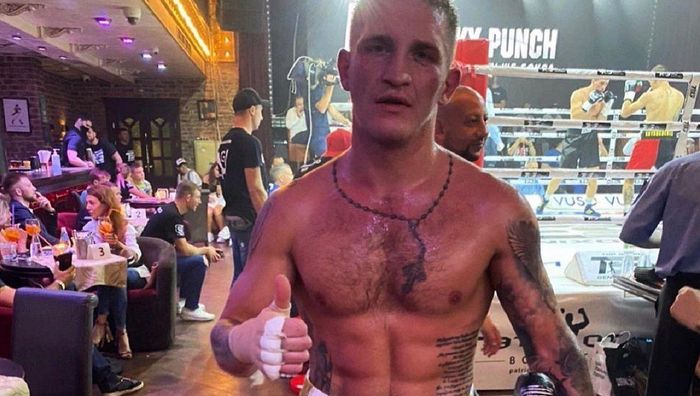 Украинский "Гладиатор" завершил карьеру в боксе на голых кулаках после первого поражения в Bare Knuckle