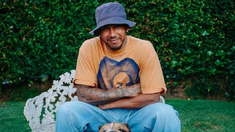 Льюїс Хемілтон з Роско / Фото з Instagram Льюїс Хемілтон з Роско / Фото з Instagram