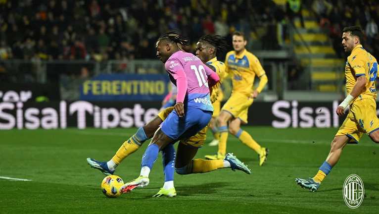 Фрозіноне – Мілан / Фото: ФК Мілан Фрозіноне – Мілан / Фото: ФК Мілан