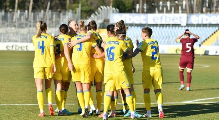Сборная Украины по футболу разорвала Болгарию в плей-офф женской Лиги наций