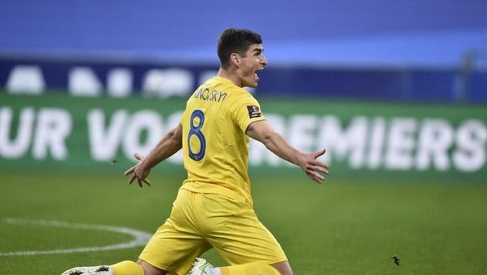 Збірна України опустилась на дві позиції у рейтингу ФІФА
