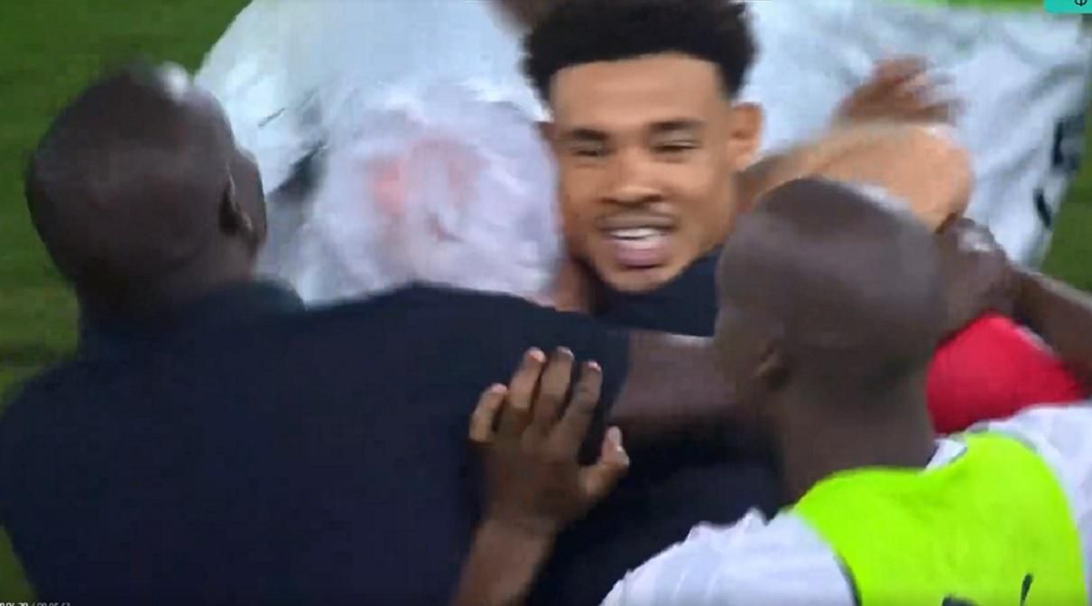 Ронвен Вільямс / Скріншот з трансляції Ронвен Вільямс / Скріншот з трансляції