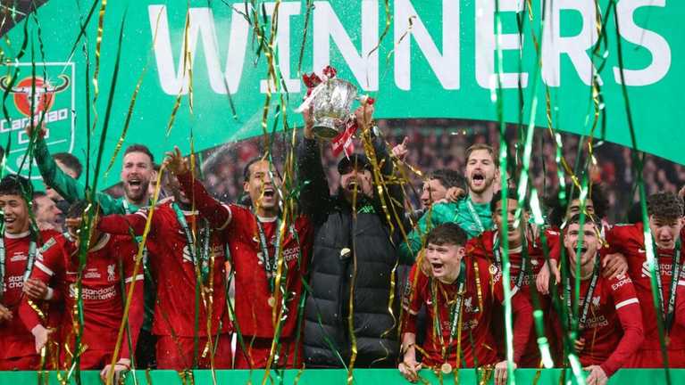 Ливерпуль празднует победу / Фото Imago Ливерпуль празднует победу / Фото Imago