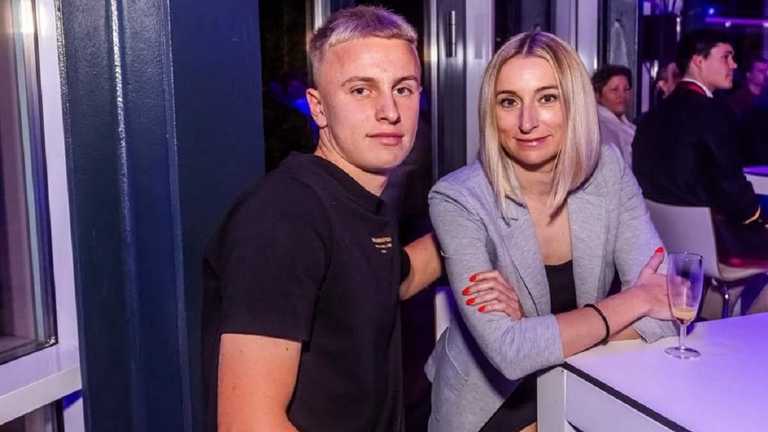 Данило Кревсун з мамою / Фото з соцмереж Данило Кревсун з мамою / Фото з соцмереж