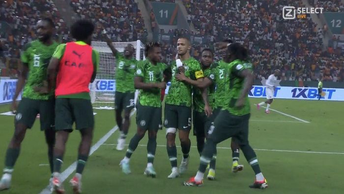 Нигерия добыла путевку в финал КАН в драматичном поединке с ЮАР - неудержимый Осимхен, сумасшедшая концовка, герой Нвабили