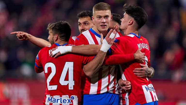 Артем Довбик з партнерами / Фото: Getty Images Артем Довбик з партнерами / Фото: Getty Images