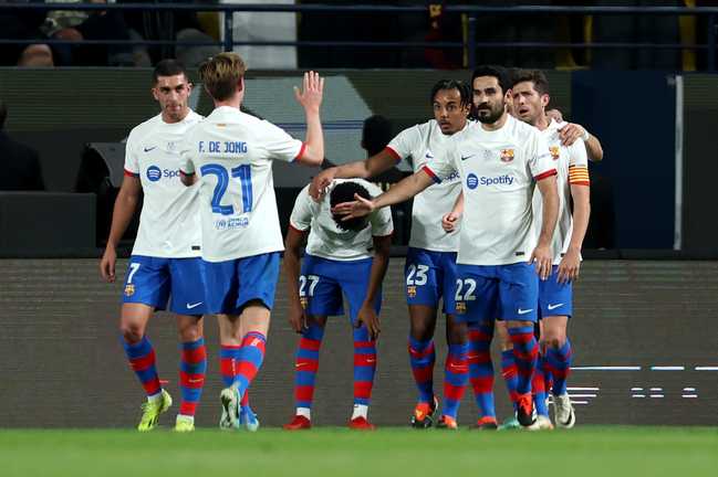 Игроки Барселоны / Фото: Getty Images Игроки Барселоны / Фото: Getty Images