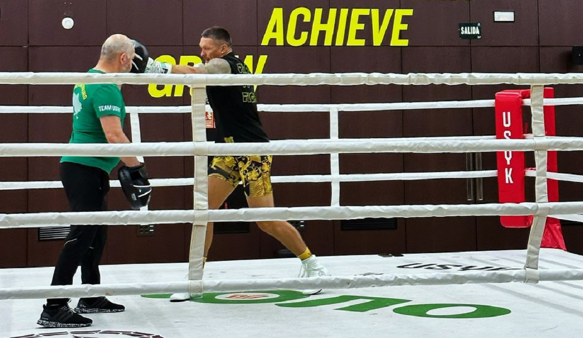 Олександр Усик / instagram.com/usykaa