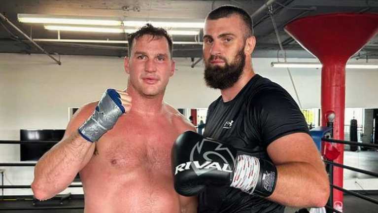 Дмитрий Безус (справа) / Фото: instagram.com/bezusdmitrii Дмитрий Безус (справа) / Фото: instagram.com/bezusdmitrii