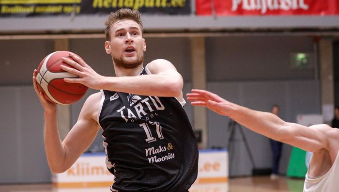 Украинский баскетболист Шленска сломал ногу - он пропустит февральские матчи Украины в отборе на Евробаскет-2025