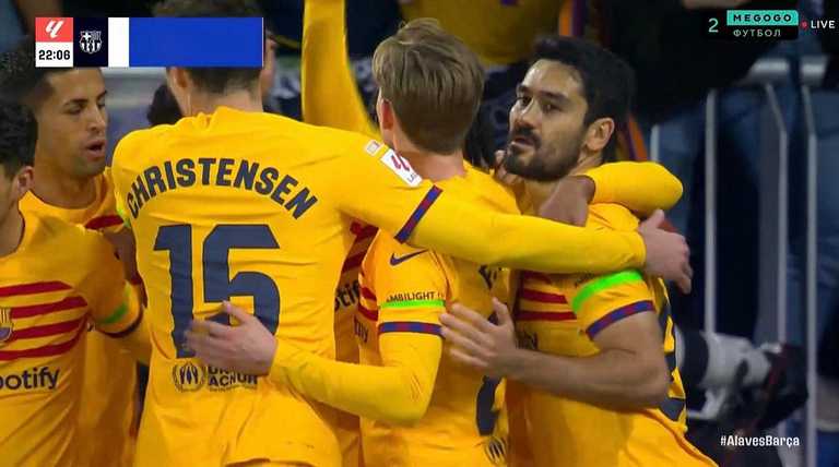 Гравці Барселони святкують гол / Скріншот з трансляції Гравці Барселони святкують гол / Скріншот з трансляції