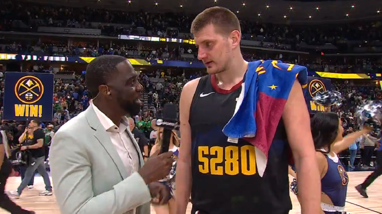 Никола Йокич / Скриншот трансляции Никола Йокич / Скриншот трансляции