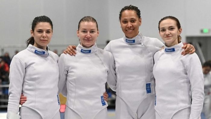 Жіноча збірна України з фехтування на шпагах вперше з 2016-го кваліфікувалася на Олімпіаду 