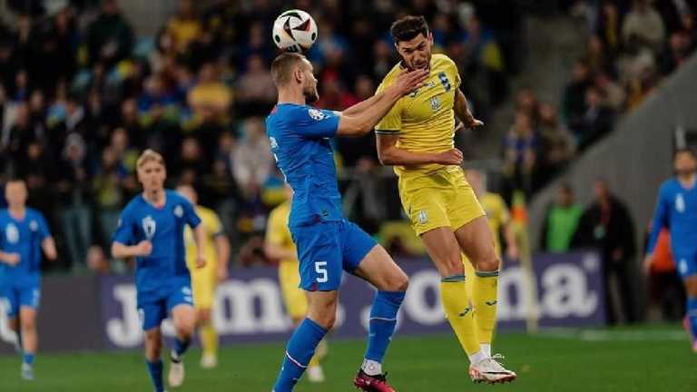 Роман Яремчук (праворуч) / Фото Андрія Ющака Роман Яремчук (праворуч) / Фото Андрія Ющака