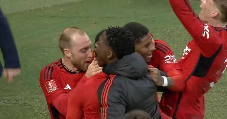 Гравці МЮ / Скріншот з відео Гравці МЮ / Скріншот з відео