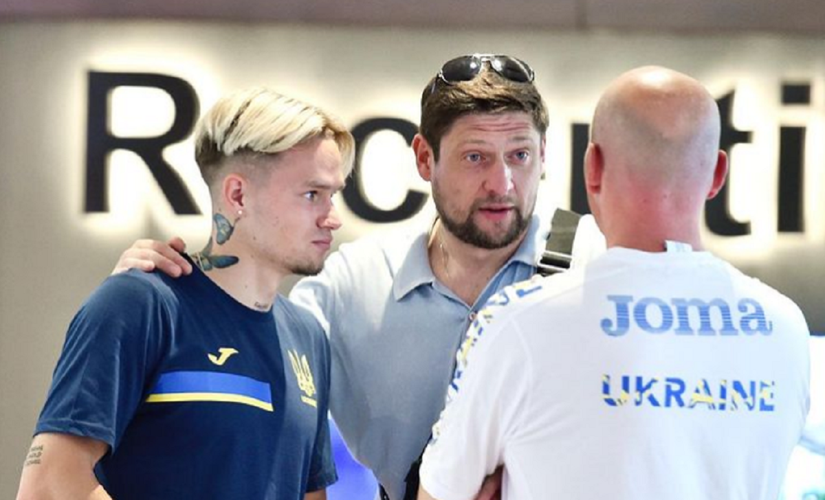 Євген Селезньов і Михайло Мудрик / Фото УАФ