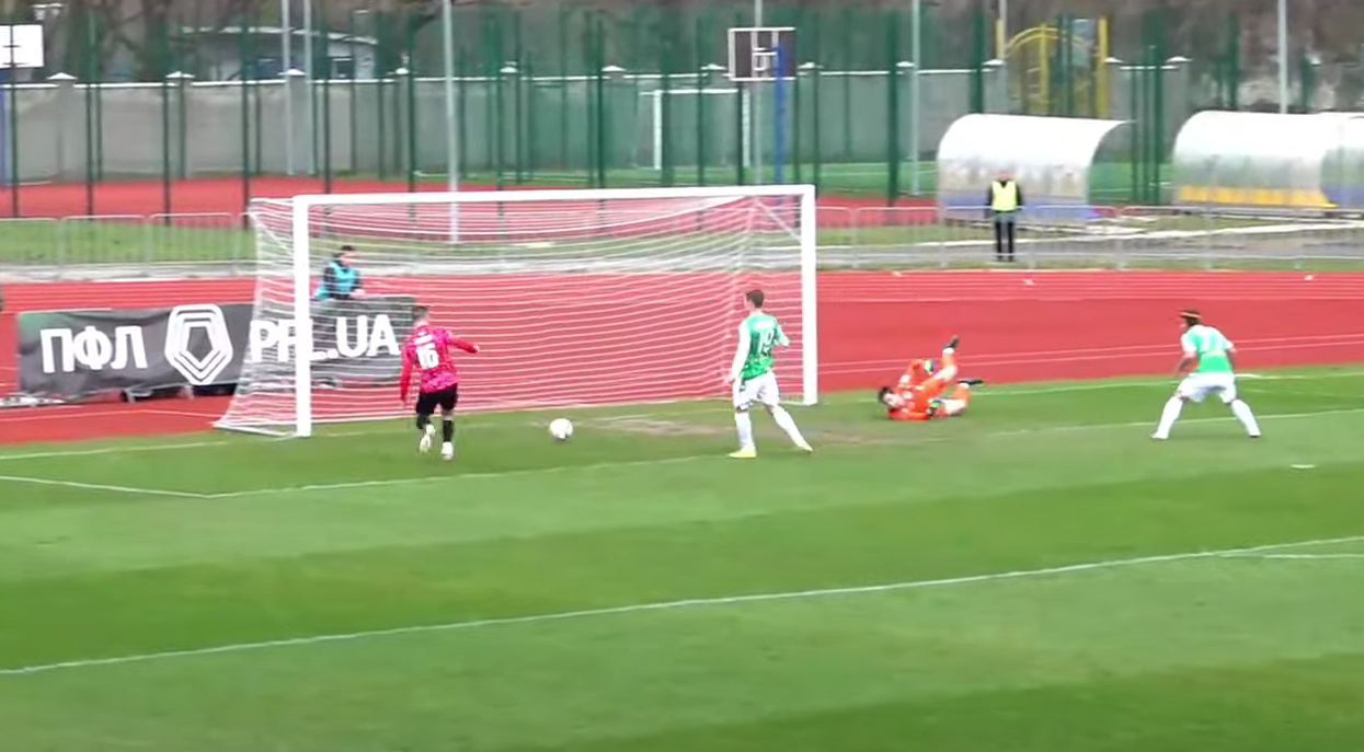 Промах Напуды / Скриншот с трансляции