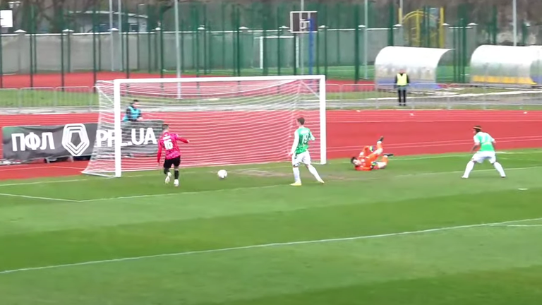 Промах Напуды / Скриншот с трансляции Промах Напуды / Скриншот с трансляции