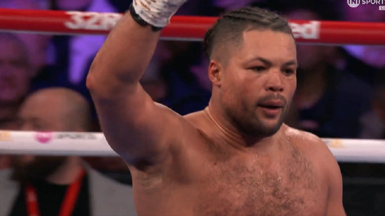 Джо Джойс / Скриншот трансляції Джо Джойс / Скриншот трансляції