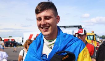 "Якби я був "рускім", то не відповіли б": переможець Формули-4 – про подіум зі синьо-жовтим прапором, автоспорт в Україні та новий контракт