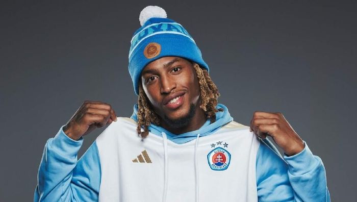 18 месяцев тюрьмы: игрока Динамо осудили за насилие 18 месяцев тюрьмы: игрока Динамо осудили за насилие