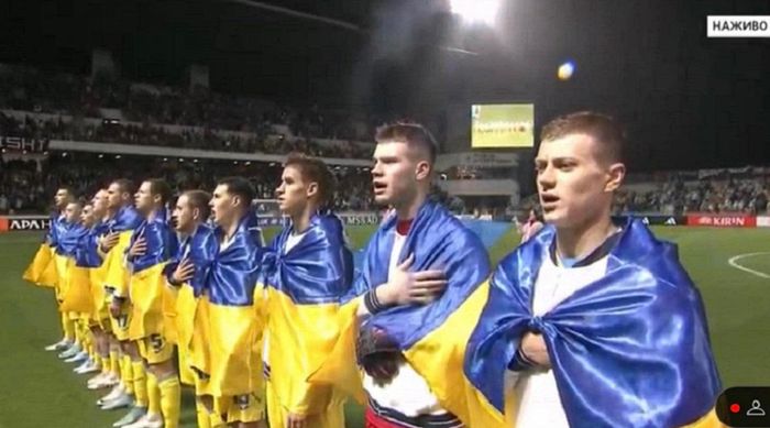 Олимпийская сборная Украины по футболу без шансов проиграла Японии в историческом спарринге