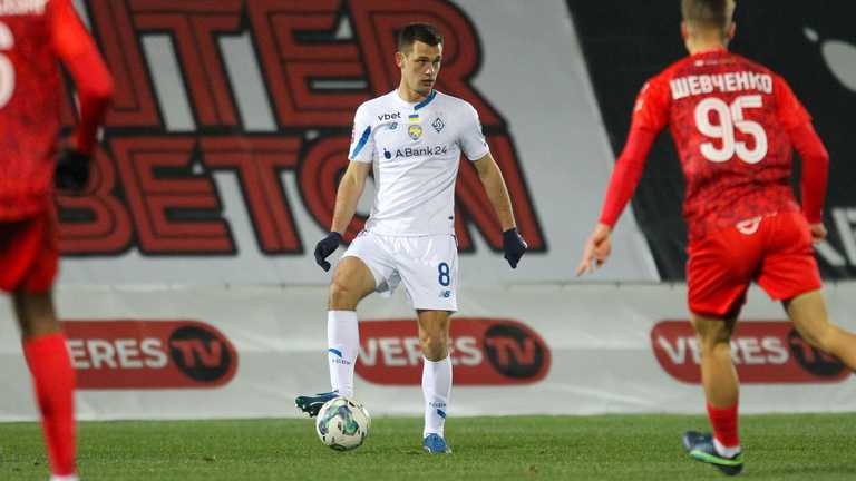 Шепелєв в складі Динамо / Фото ФК Динамо Шепелєв в складі Динамо / Фото ФК Динамо