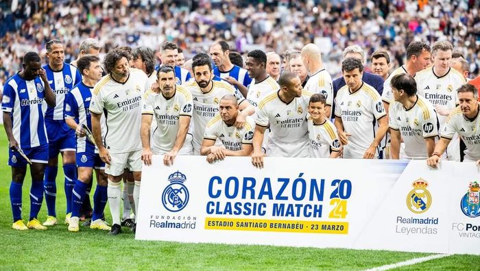 Реал с Касильясом, Роберто Карлосом и Зиданом уступил Порту - благотворительный матч с кучей легенд