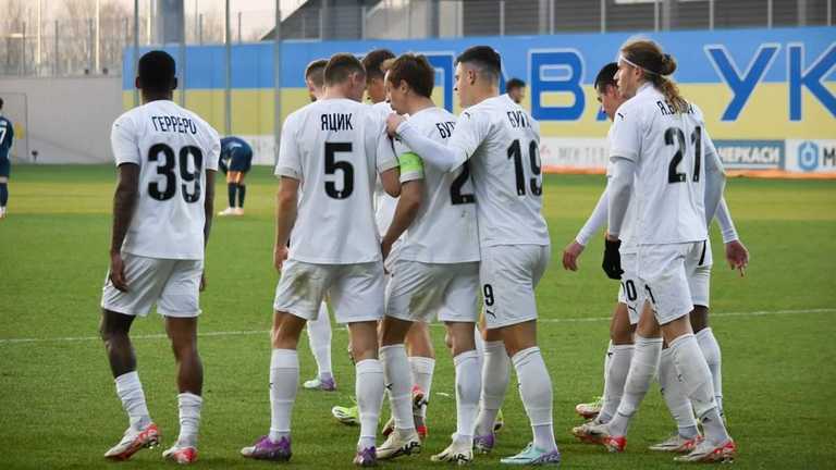 Гравці Зорі / Фото луганського клубу Гравці Зорі / Фото луганського клубу