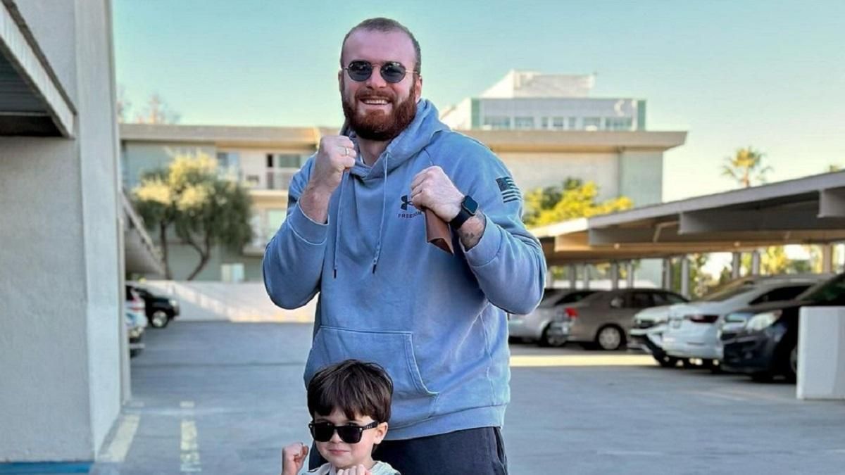 Цотне Рогава зі сином / Фото instagram.com/tsotne_rogava