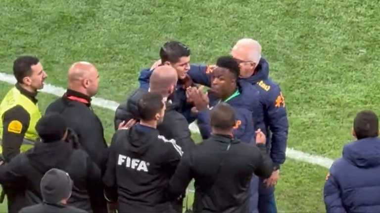 Момент конфлікту / Скріншот з трансляції Момент конфлікту / Скріншот з трансляції