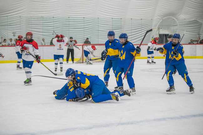 Жіноча збірна України з хокею / Фото ФХУ Жіноча збірна України з хокею / Фото ФХУ