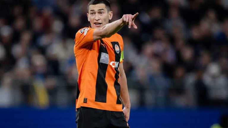 Тарас Степаненко / ФК Шахтар Тарас Степаненко / ФК Шахтар