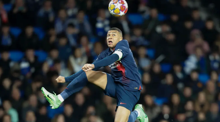 Килиан Мбаппе / Фото: EFE Килиан Мбаппе / Фото: EFE