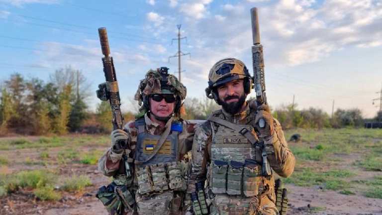 Олександр Матвійчук (ліворуч) / Фото зі соцмереж Олександр Матвійчук (ліворуч) / Фото зі соцмереж