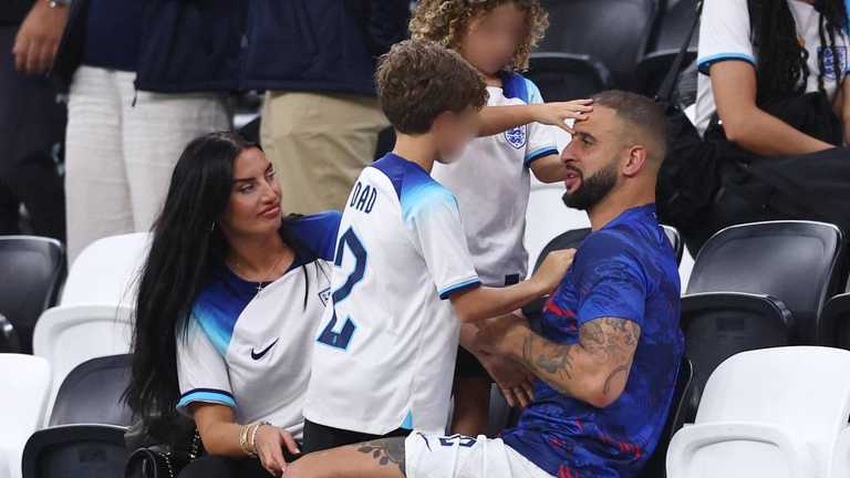 Кайл Вокер зі сім'єю / Фото з відкритих джерел Кайл Вокер зі сім'єю / Фото з відкритих джерел