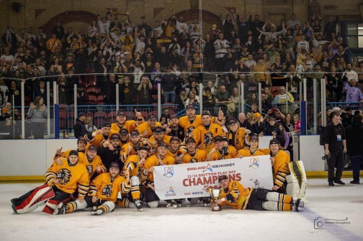 Команда Челмсфорд Чіфтайнз / ФХУ