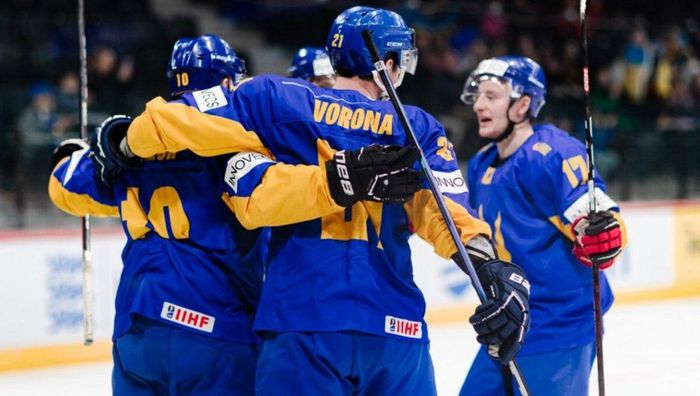 Збірна України з хокею програла резервній команді Латвії в рамках підготовки до ЧС