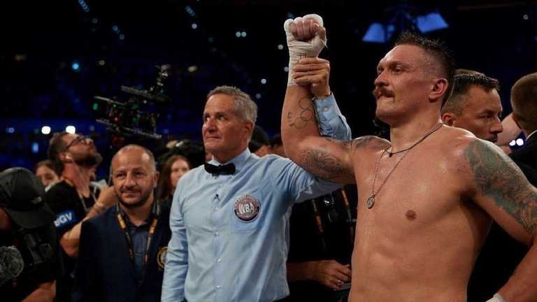 Олександр Усик / фото з відкритих джерел Олександр Усик / фото з відкритих джерел