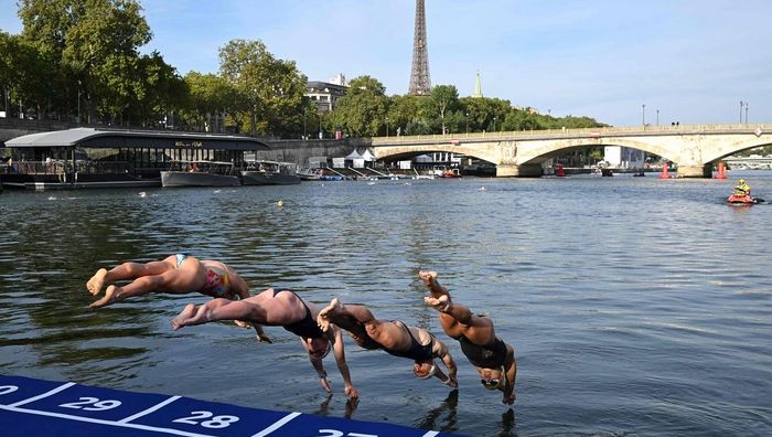 Плавання не буде – у Парижі можуть скоротити змагання через брудну воду