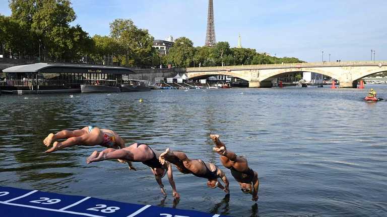 Соревнования на Сене / The Guardian Соревнования на Сене / The Guardian