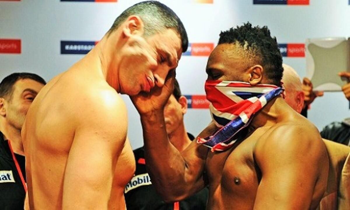 Чісора дає ляпаса Віталію Кличку / Фото з відкритих джерел 