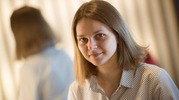 Анна Музычук стартовала с ничьей на Турнире претенденток – дальше ее ждет партия с россиянкой