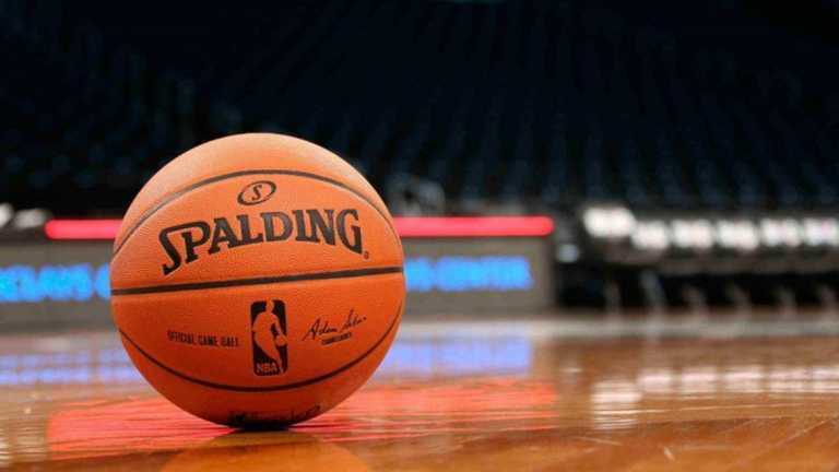 Баскетбол / Ілюстроване фото Баскетбол / Ілюстроване фото