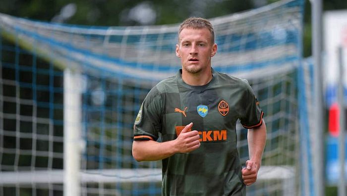 Нападающего Шахтера хотят видеть в Берлине – он может уйти из клуба бесплатно Нападающего Шахтера хотят видеть в Берлине – он может уйти из клуба бесплатно