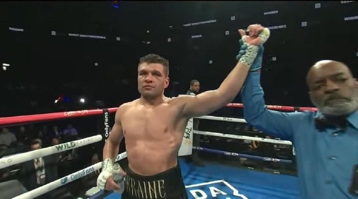 Дерев'янченко відправляв у нокдаун і побив Александера – відео