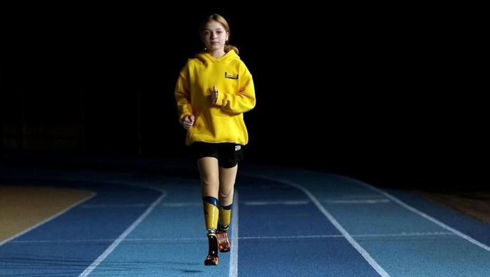 12-летняя украинка на протезах приняла участие в Бостонском марафоне – кадры дня