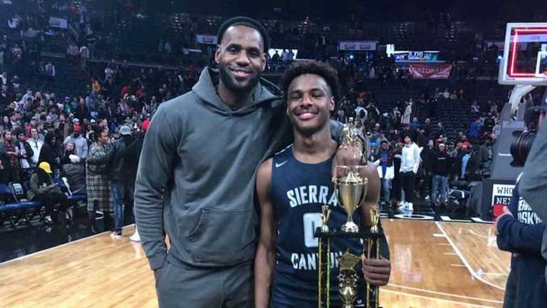 Бронні та Леброн Джеймс / Фото з соцмереж Бронні та Леброн Джеймс / Фото з соцмереж