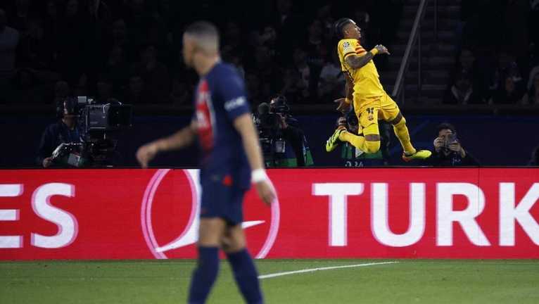 Мбаппе і Рафінья / Фото EFE Мбаппе і Рафінья / Фото EFE