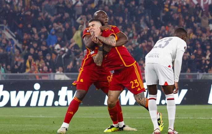 Рома – Мілан – 2:1 (фото ANSA) Рома – Мілан – 2:1 (фото ANSA)